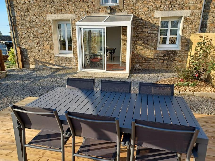 Maison Face Au Mont Avec Exterieur Avranches Dış mekan fotoğraf